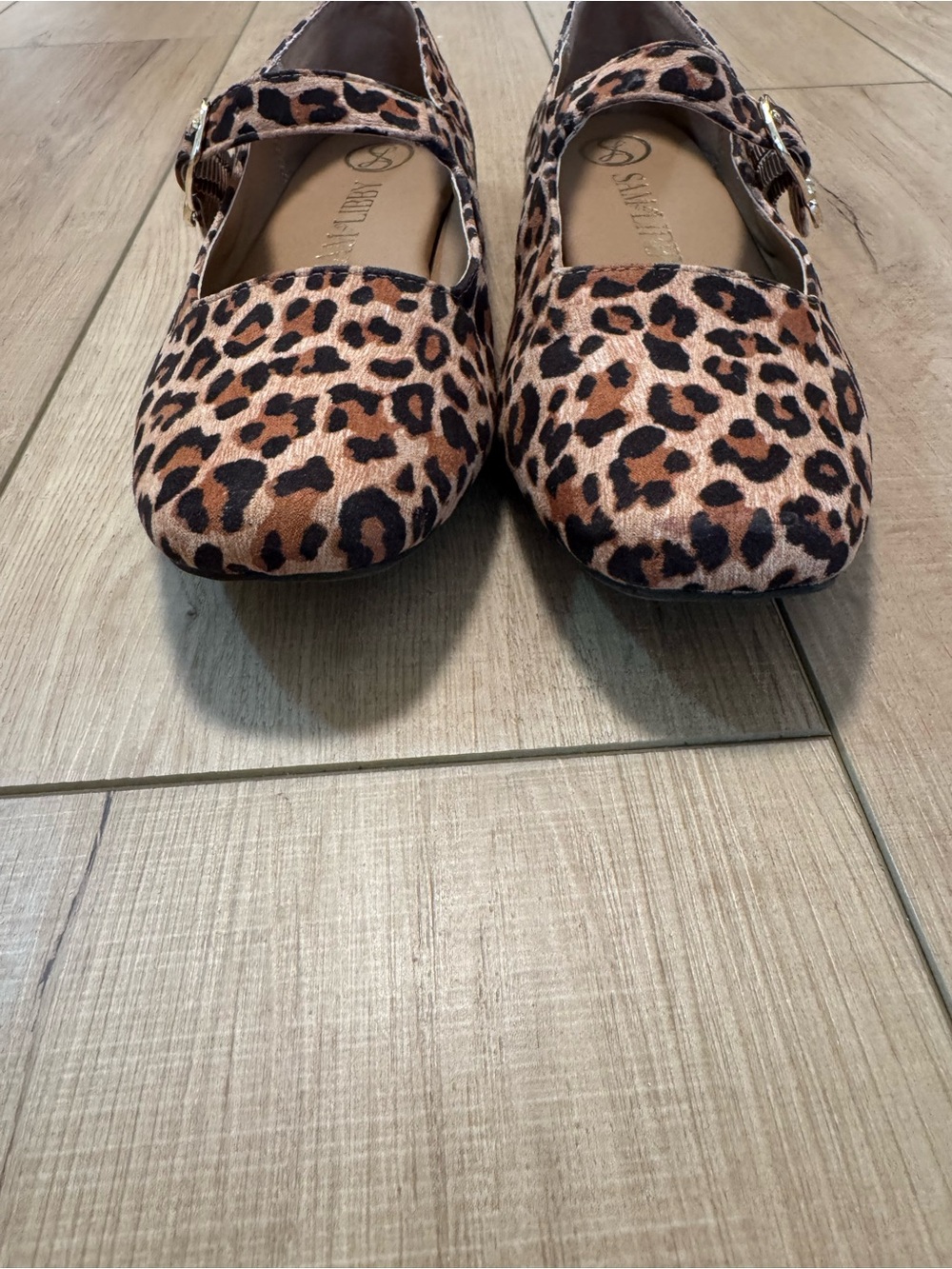 Sam & Libby Leopard Print Mary Jane Flats Size 8 EUC - Picture 8 of 8